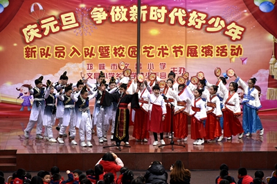 文昌小学校园艺术节展演2.jpg